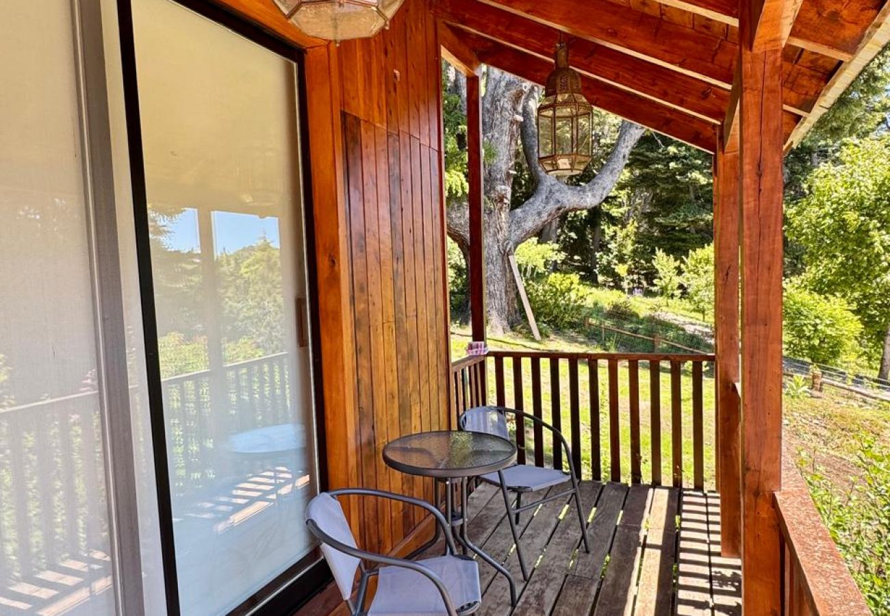 Cabin in San Carlos de Bariloche - HUAPI11C A wild nature escape with direct access to the lake 