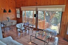 Cabin in San Carlos de Bariloche - HUAPI11C WARM MOUNTAIN CABIN WITH LAKE COAST