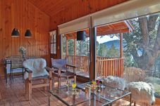 Cabin in San Carlos de Bariloche - HUAPI11C WARM MOUNTAIN CABIN WITH LAKE COAST