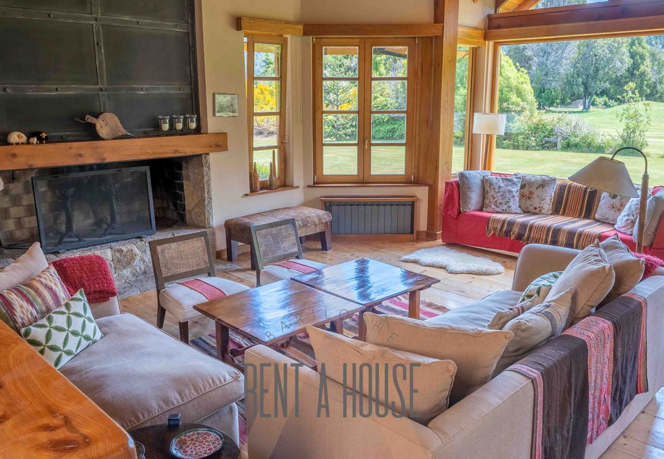 House in San Carlos de Bariloche - DIVINA CASA SOBRE CANCHA GOLF