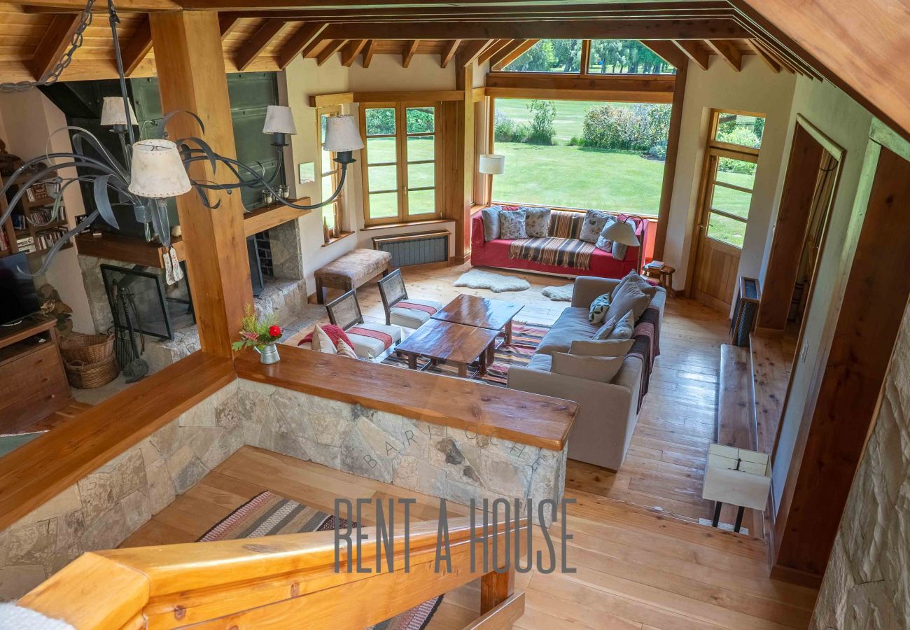 House in San Carlos de Bariloche - DIVINA CASA SOBRE CANCHA GOLF