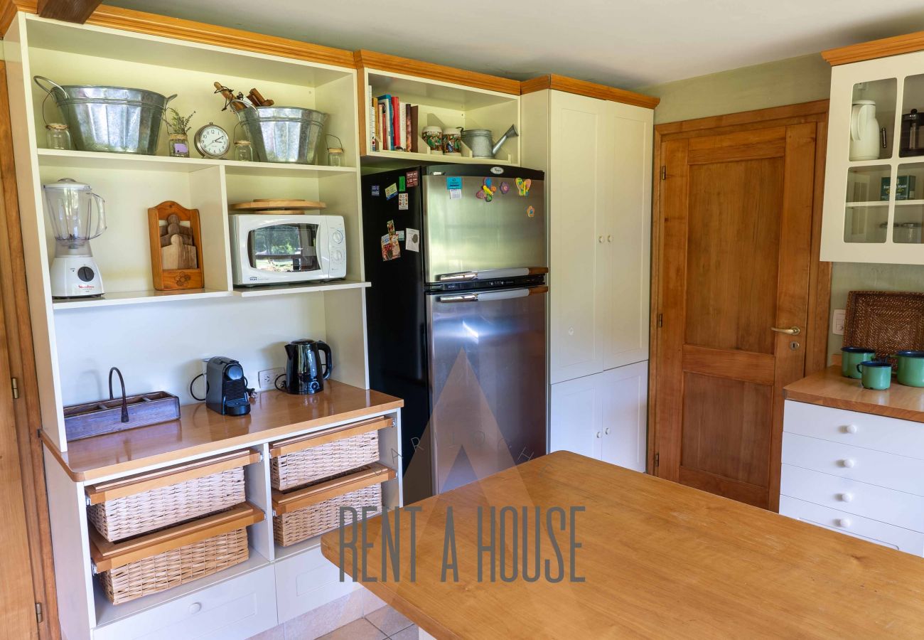 House in San Carlos de Bariloche - DIVINA CASA SOBRE CANCHA GOLF