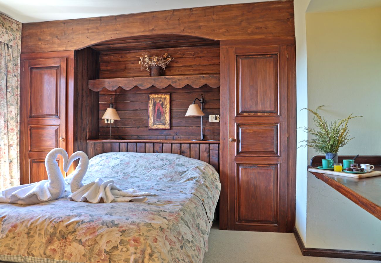 Apartment in San Carlos de Bariloche - CATE05- Gran departamento con 4 dormitorios y capacidad para 10 personas