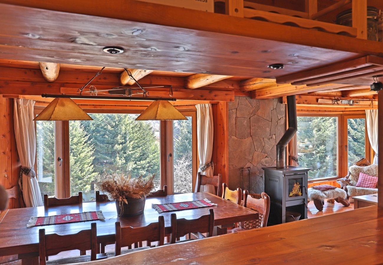 Apartment in San Carlos de Bariloche - CATE05- Gran departamento con 4 dormitorios y capacidad para 10 personas