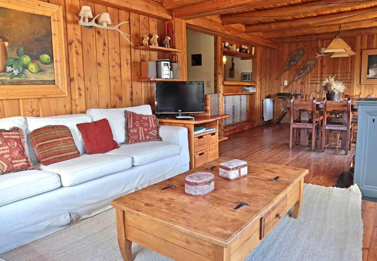 Apartment in San Carlos de Bariloche - CATE05- Gran departamento con 4 dormitorios y capacidad para 10 personas