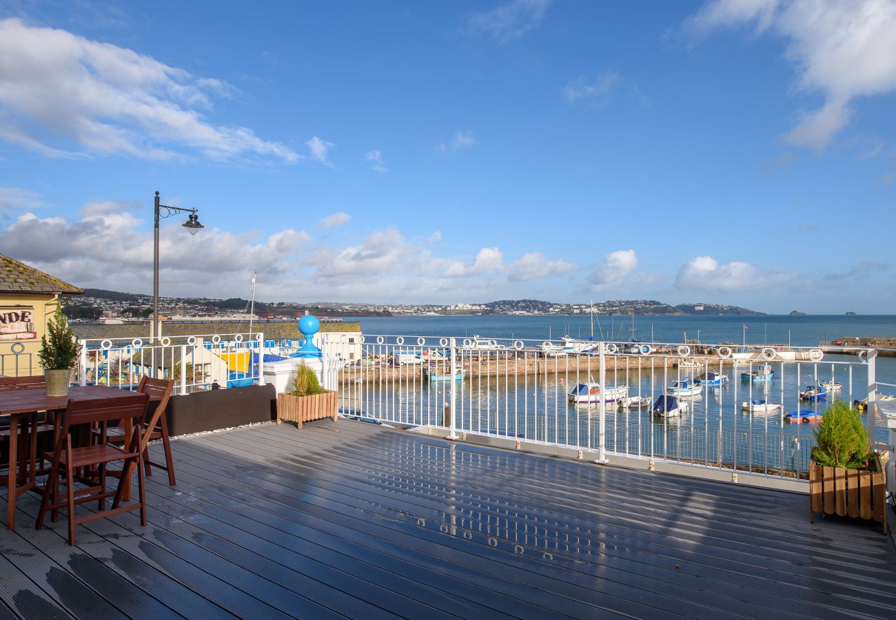 Apartment in Paignton - Quayside View – Stylish Harbourfront Apartment in Paignton, Devon