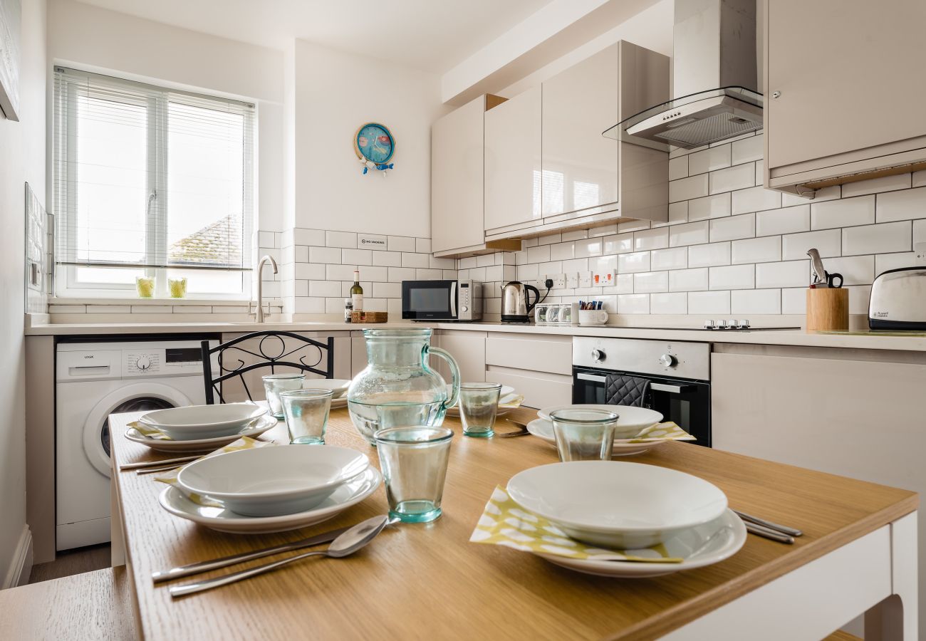 Apartment in Paignton - Quayside View – Stylish Harbourfront Apartment in Paignton, Devon