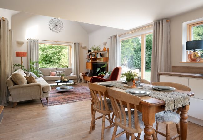 House in Shaldon - Sunnybrook - Carbon Neutral, Woodfired Hottub, near beach House in Shaldon - Sunnybrook - Carbon Neutral, Woodfired Hottub, near beach