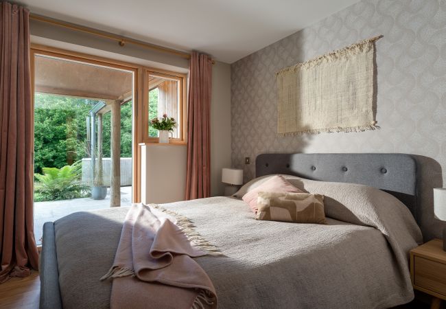 House in Shaldon - Sunnybrook - Carbon Neutral, Woodfired Hottub, near beach House in Shaldon - Sunnybrook - Carbon Neutral, Woodfired Hottub, near beach
