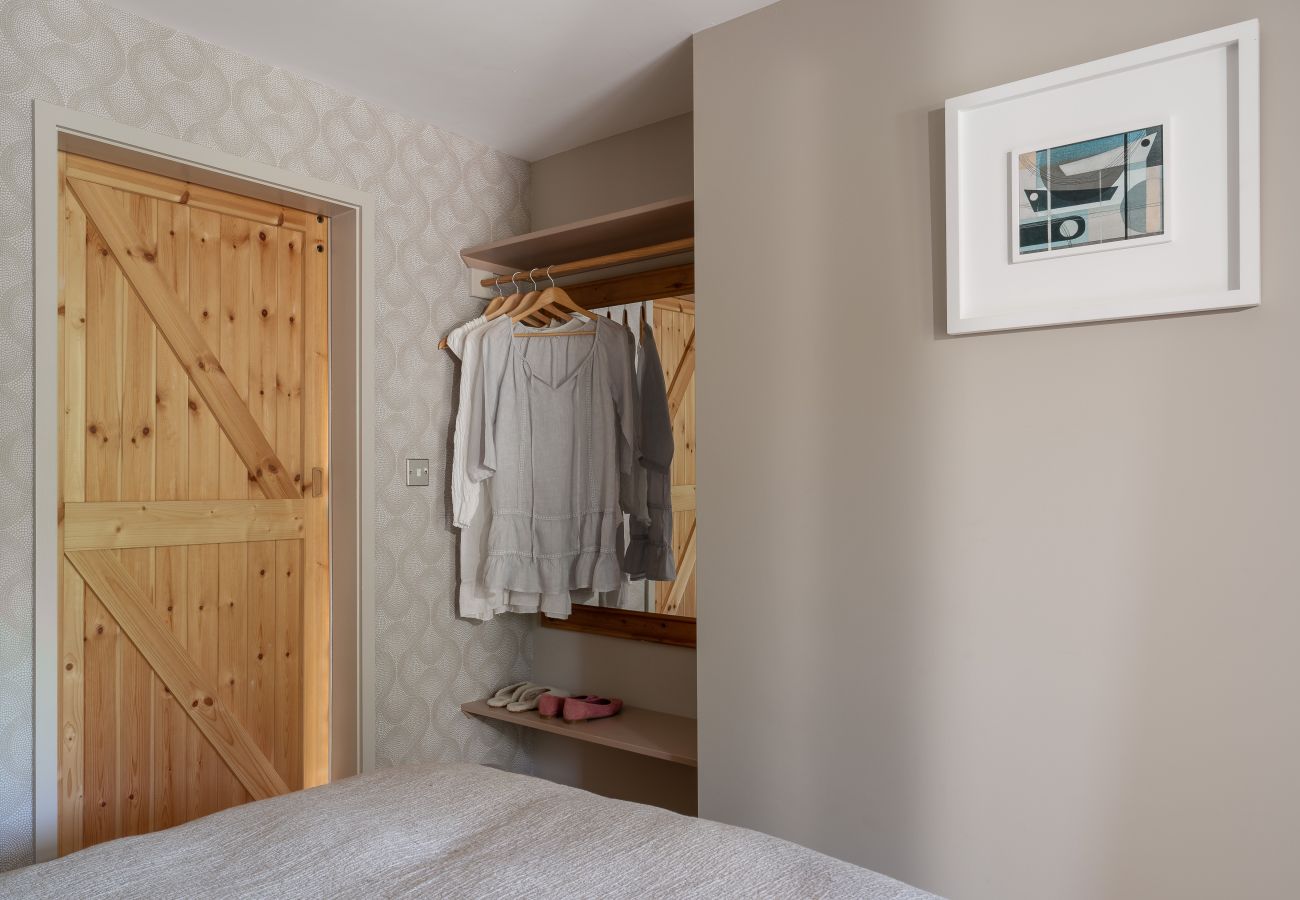 Fresh Escapes - Sunnybrook - Eco House - woodfired Hot Tub - Shaldon Fresh Escapes - Sunnybrook - Eco House - woodfired Hot Tub - Shaldon