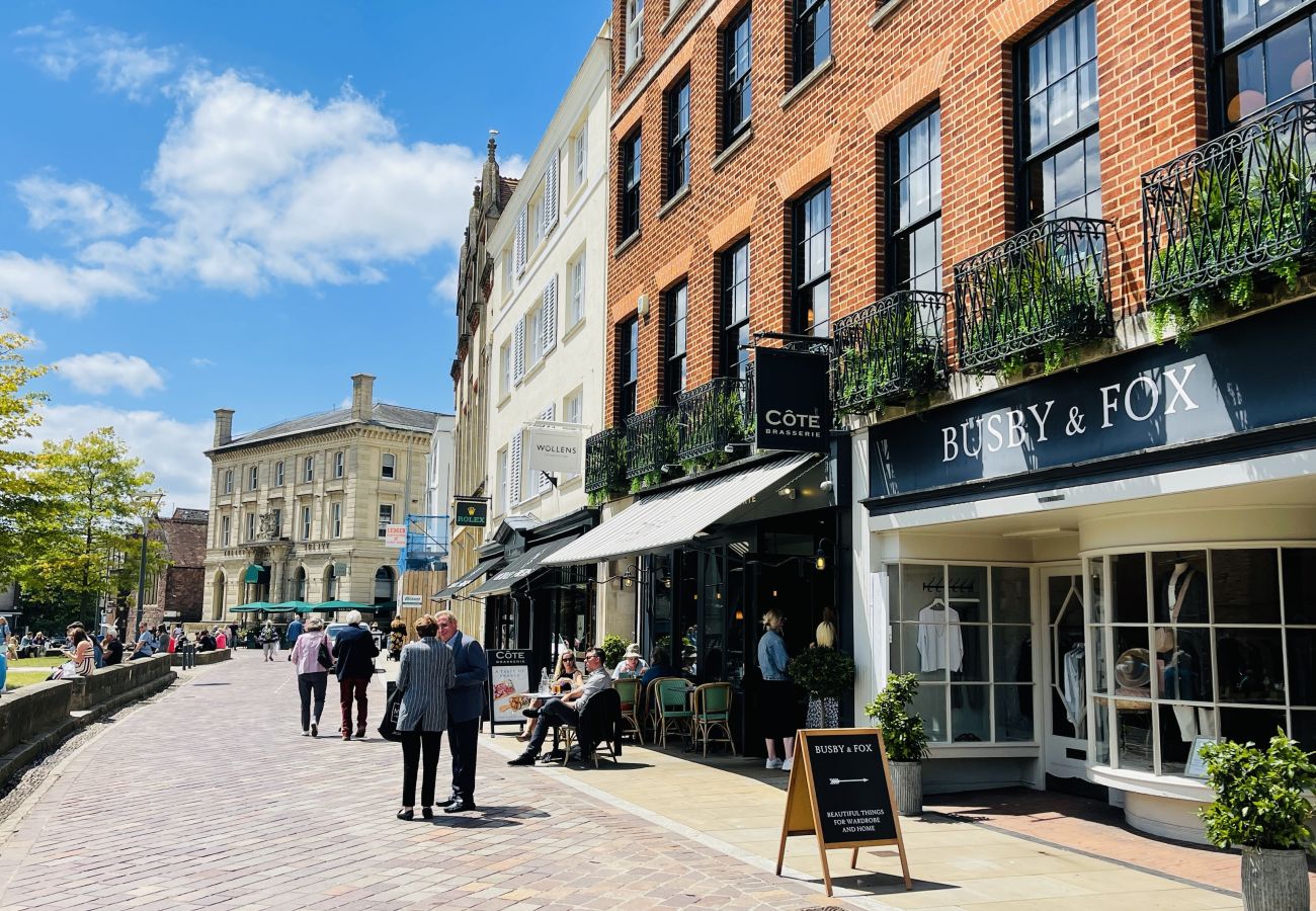 Historic cobbled street next to Exeter Cathedral Green, near the apartment on Cathedral Yard