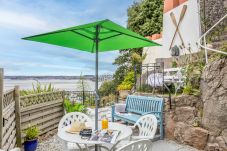 House in Torquay - The Boathouse - Panoramic Sea View Retreat, near Town, Marina & Beach and Parking