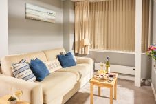 Studio in Torquay - Bayfort Sea Studio - cosy, terrace, sea views