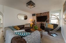 Apartment in Teignmouth - The Crab Shack - directly on beach, private balconies