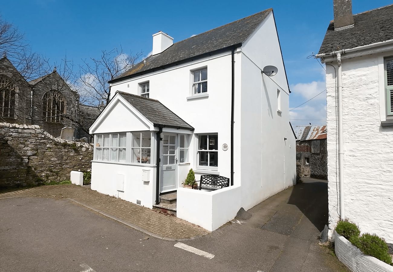 Cottage in Salcombe - Pippin Cottage – Stylish Devon Hideaway Near Salcombe & Beaches
