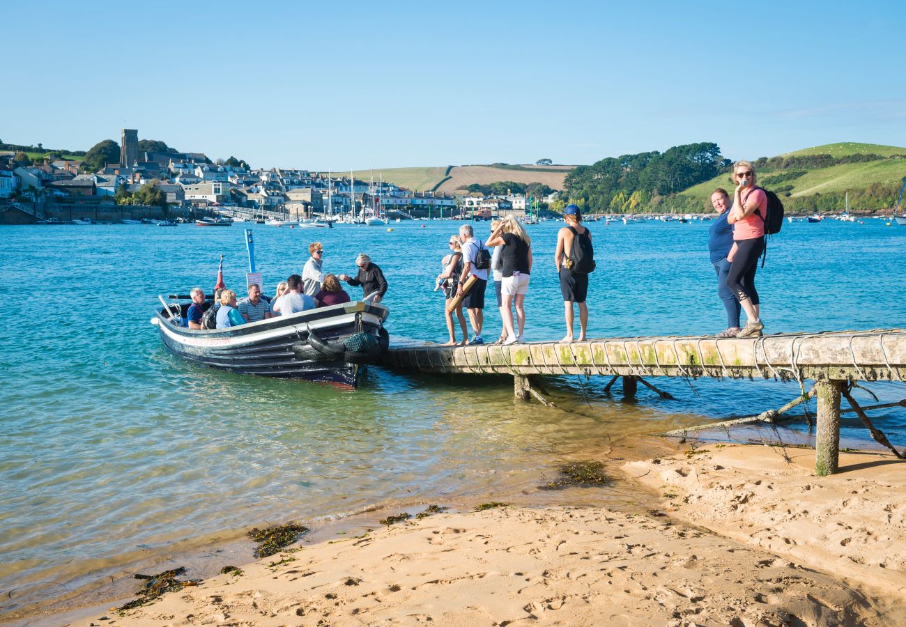 Cottage in Salcombe - Pippin Cottage – Stylish Devon Hideaway Near Salcombe & Beaches