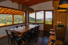 House in San Carlos de Bariloche - ARE28 Lindisima casa luminosa en Arelauquen, con vista a las montañas y a las canchas de polo