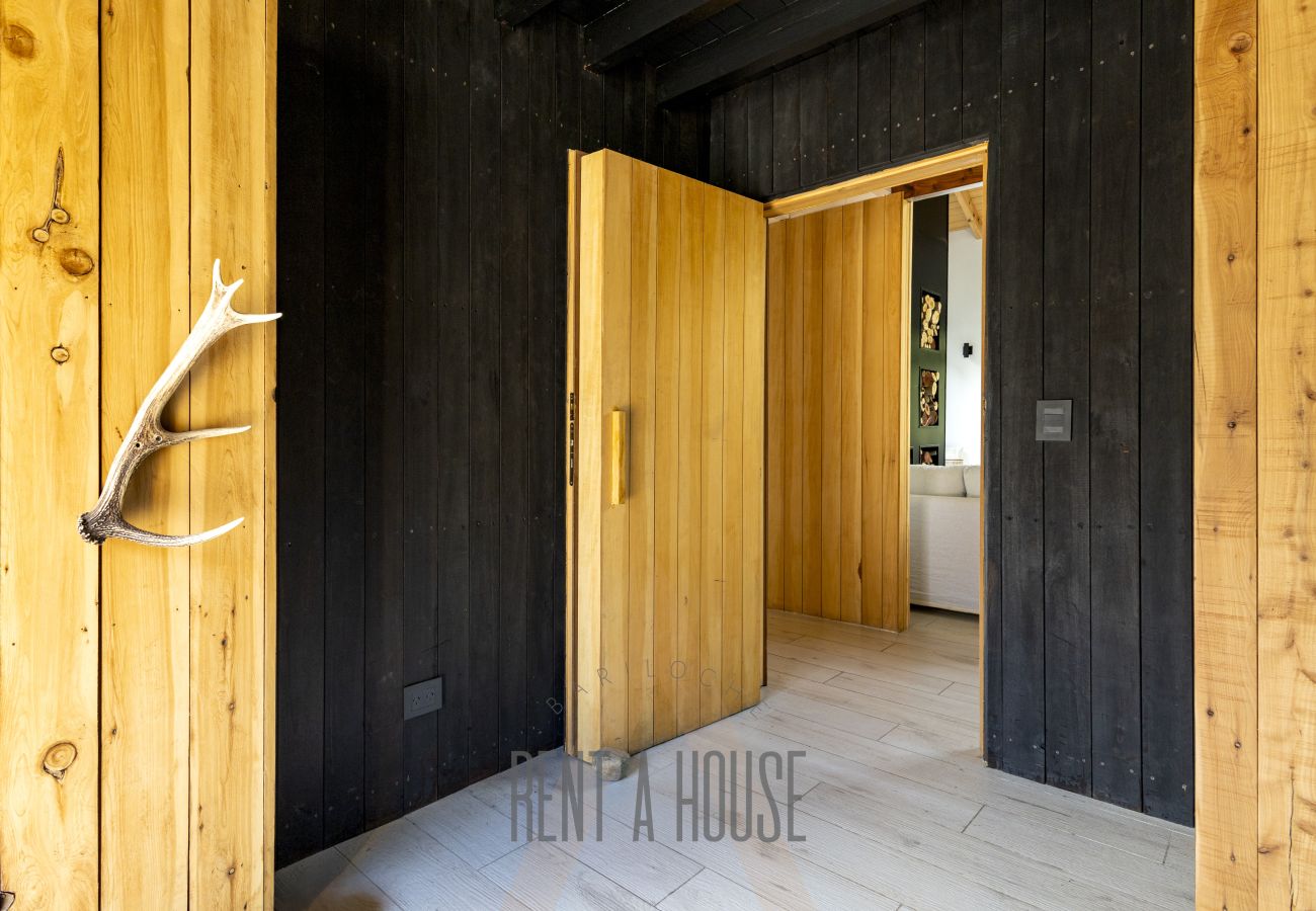House in San Carlos de Bariloche - ARE32 - DIVINE HOUSE ON ARELAUQUEN GOLF