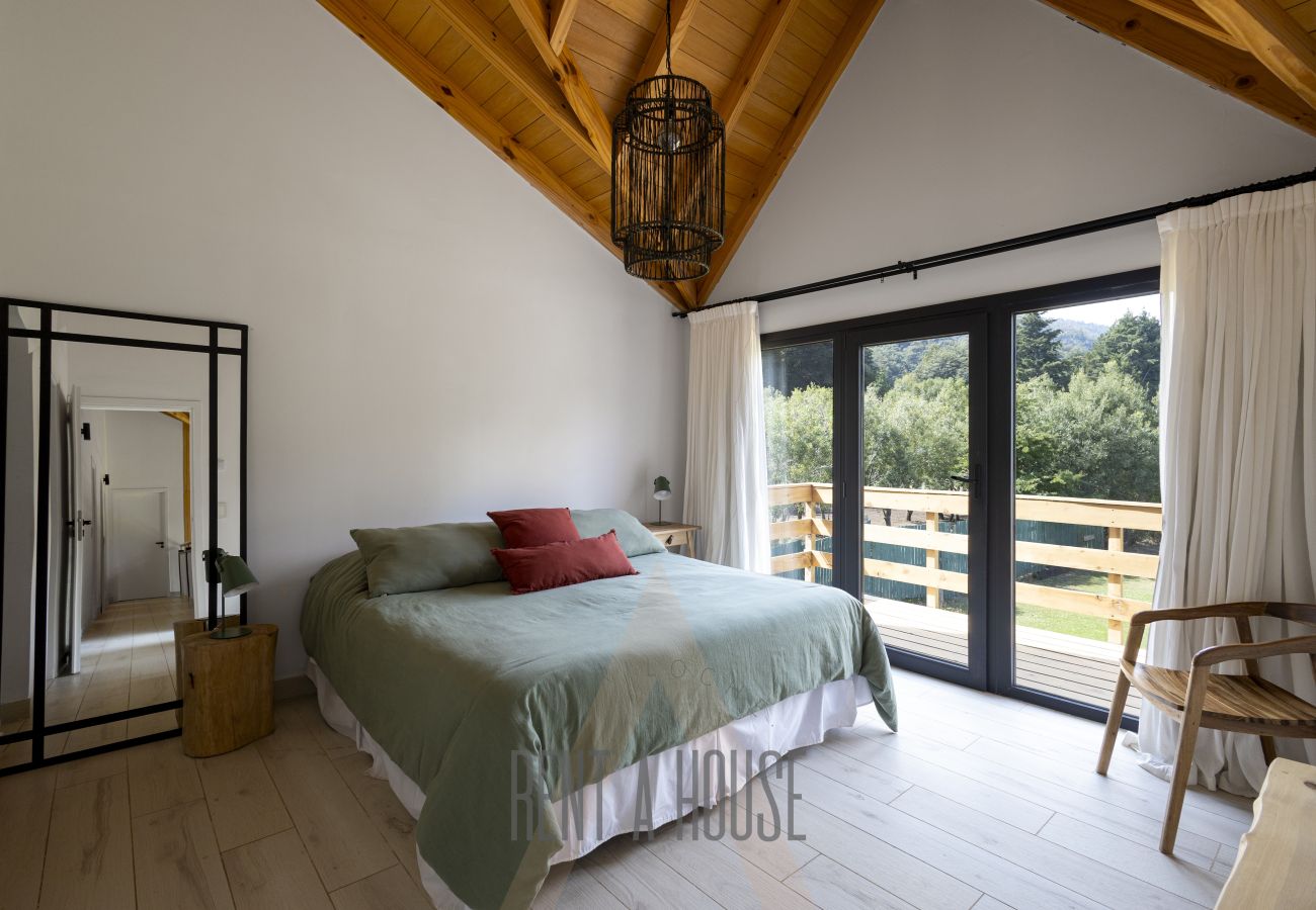 House in San Carlos de Bariloche - ARE32 - DIVINE HOUSE ON ARELAUQUEN GOLF