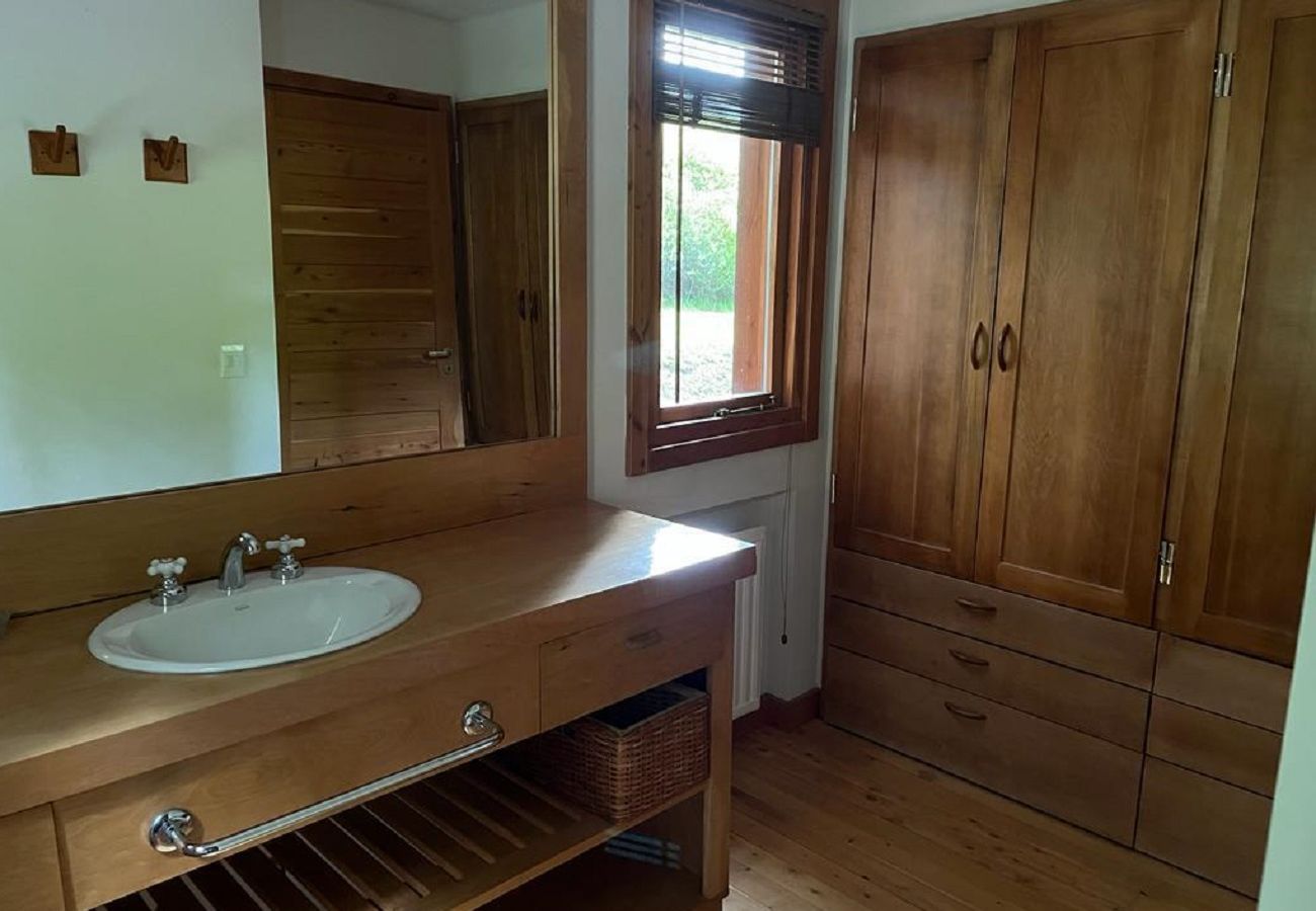 House in San Carlos de Bariloche - ARE37 DIVINE HOUSE IN ARELAUQUEN WITH LAKE VIEW