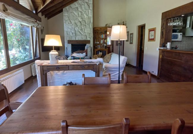 House in San Carlos de Bariloche - ARE41 HOUSE IN ARELAUQUEN WITH DIRECT EXIT TO THE GOLF COURSE House in San Carlos de Bariloche - ARE41 HOUSE IN ARELAUQUEN WITH DIRECT EXIT TO THE GOLF COURSE