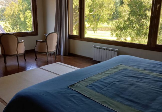 House in San Carlos de Bariloche - ARE41 HOUSE IN ARELAUQUEN WITH DIRECT EXIT TO THE GOLF COURSE House in San Carlos de Bariloche - ARE41 HOUSE IN ARELAUQUEN WITH DIRECT EXIT TO THE GOLF COURSE