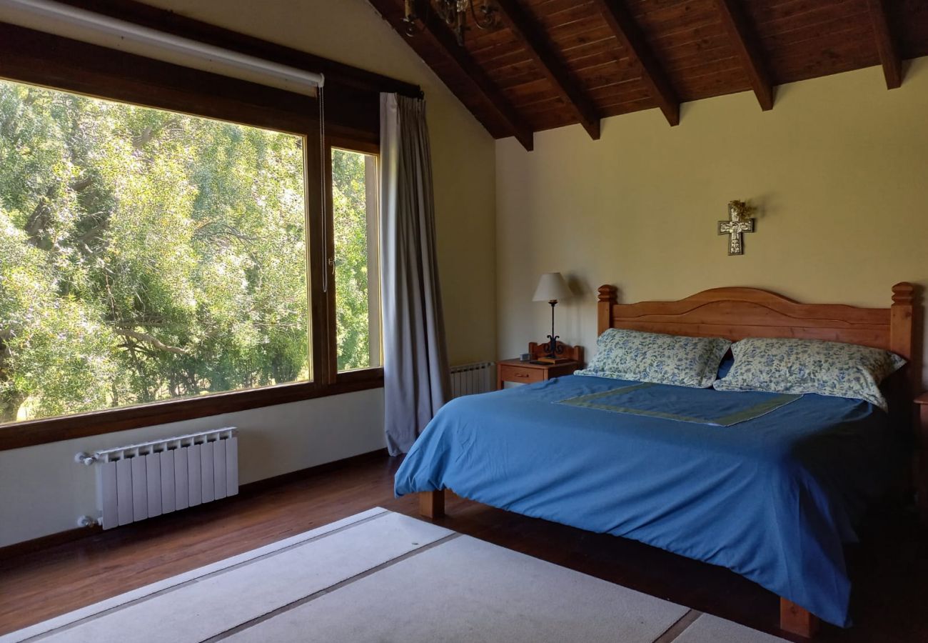 House in San Carlos de Bariloche - ARE41 HOUSE IN ARELAUQUEN WITH DIRECT EXIT TO THE GOLF COURSE