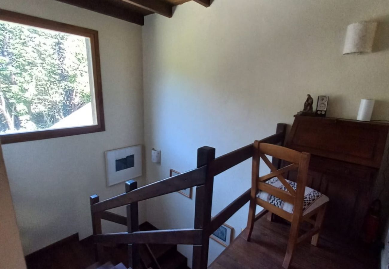 House in San Carlos de Bariloche - ARE41 HOUSE IN ARELAUQUEN WITH DIRECT EXIT TO THE GOLF COURSE