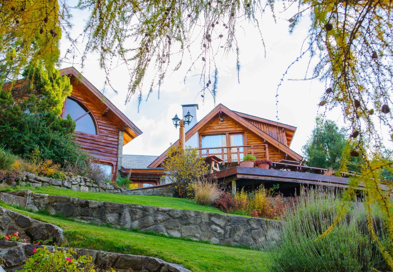 House in San Carlos de Bariloche - CAS03 Spectacular 600-meter house in a unique environment