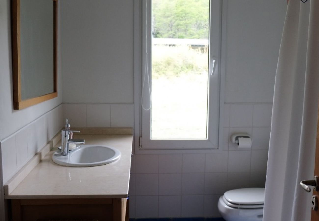 House in San Carlos de Bariloche - Peni06 Comfortable one-story house on a farm in Peninsula San Pedro.