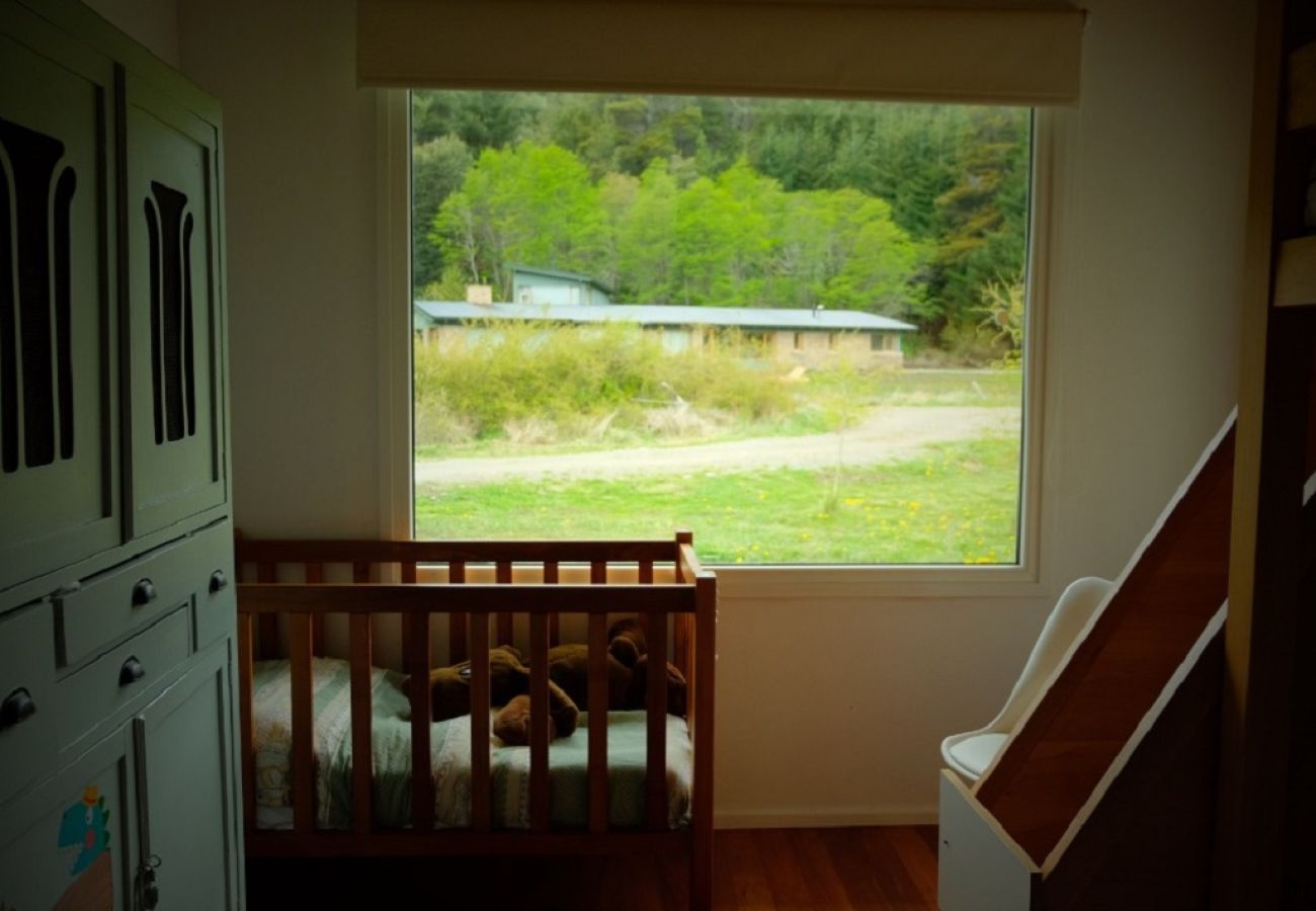 House in San Carlos de Bariloche - Peni06 Comfortable one-story house on a farm in Peninsula San Pedro.