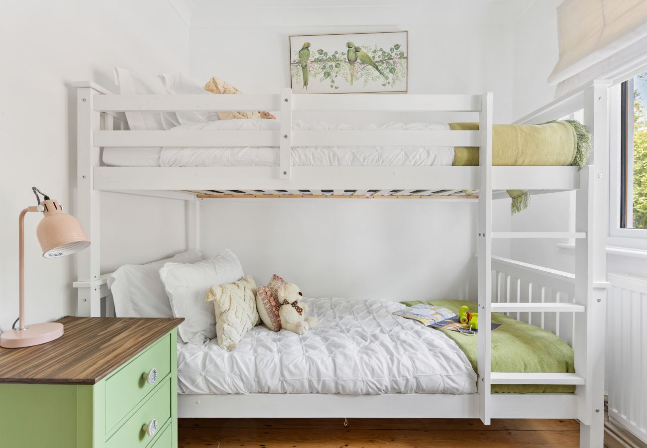 Children’s bedroom in Bramblewood with bunk bed
