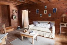 Cabin in San Carlos de Bariloche - TREBOL 02C -WARM LOG CABIN ON THE COAST OF LAGUNA EL TRÉBOL