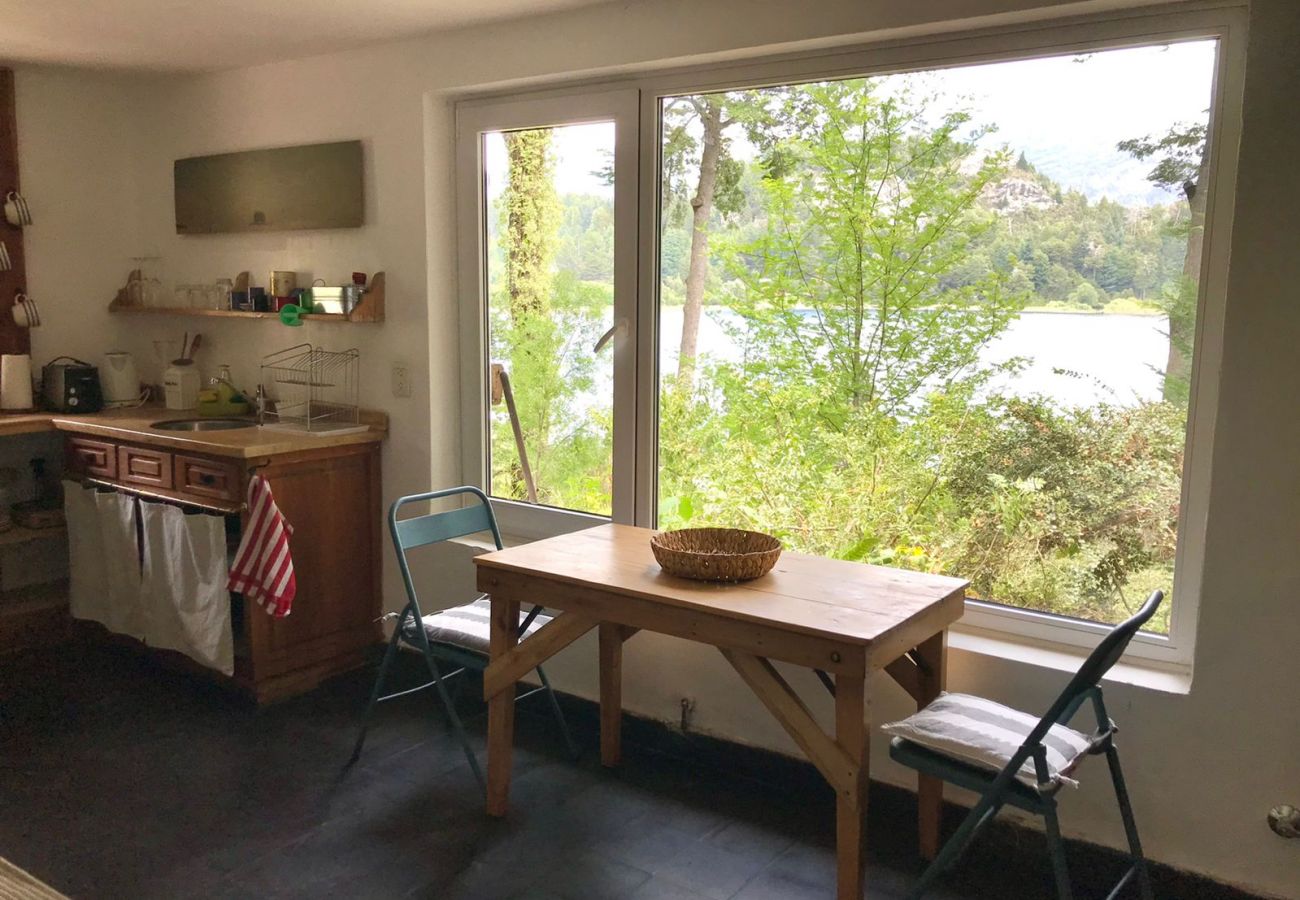 House in San Carlos de Bariloche - TREBOL01C- COMFORTABLE PROPERTY WITH BEAUTIFUL SURROUNDINGS ON LAGUNA EL TRÉBOL