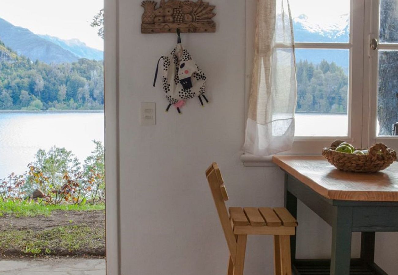 House in San Carlos de Bariloche - TREBOL01C- COMFORTABLE PROPERTY WITH BEAUTIFUL SURROUNDINGS ON LAGUNA EL TRÉBOL