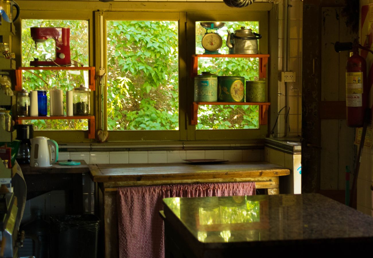 House in San Carlos de Bariloche - CÁLIDA CASONA ALPINA FRENTE AL LAGO NAHUEL HUAPI