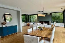 House in San Carlos de Bariloche -  ARE42 -MODERN AND SPACIOUS HOUSE IN ARELAUQUEN