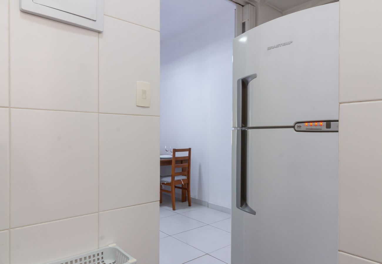 Apartment in Rio de Janeiro - Charm in Copa | Great for couples | MVC1103 