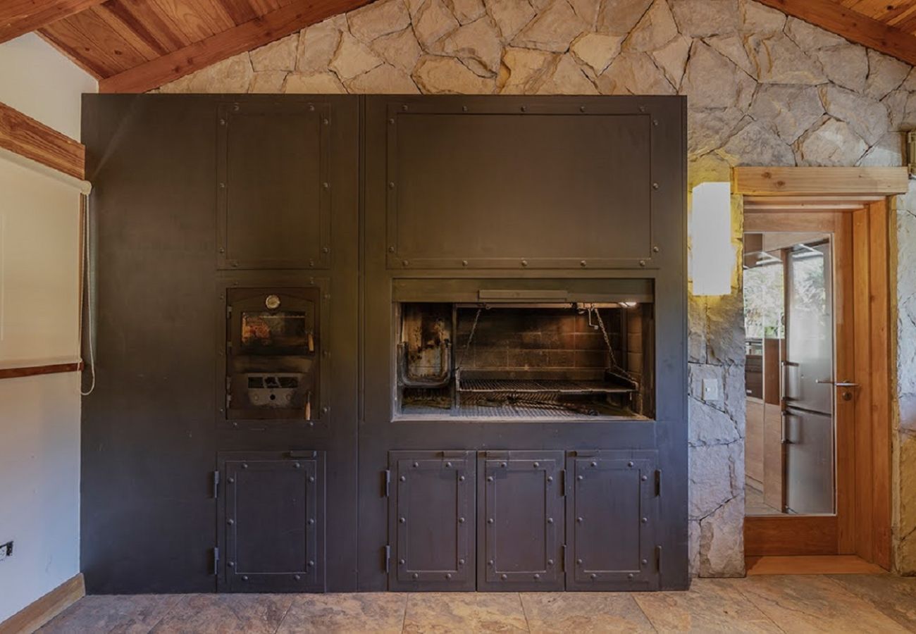House in San Carlos de Bariloche - ARE24 MOUNTAIN HOUSE IN ARELAUQUEN
