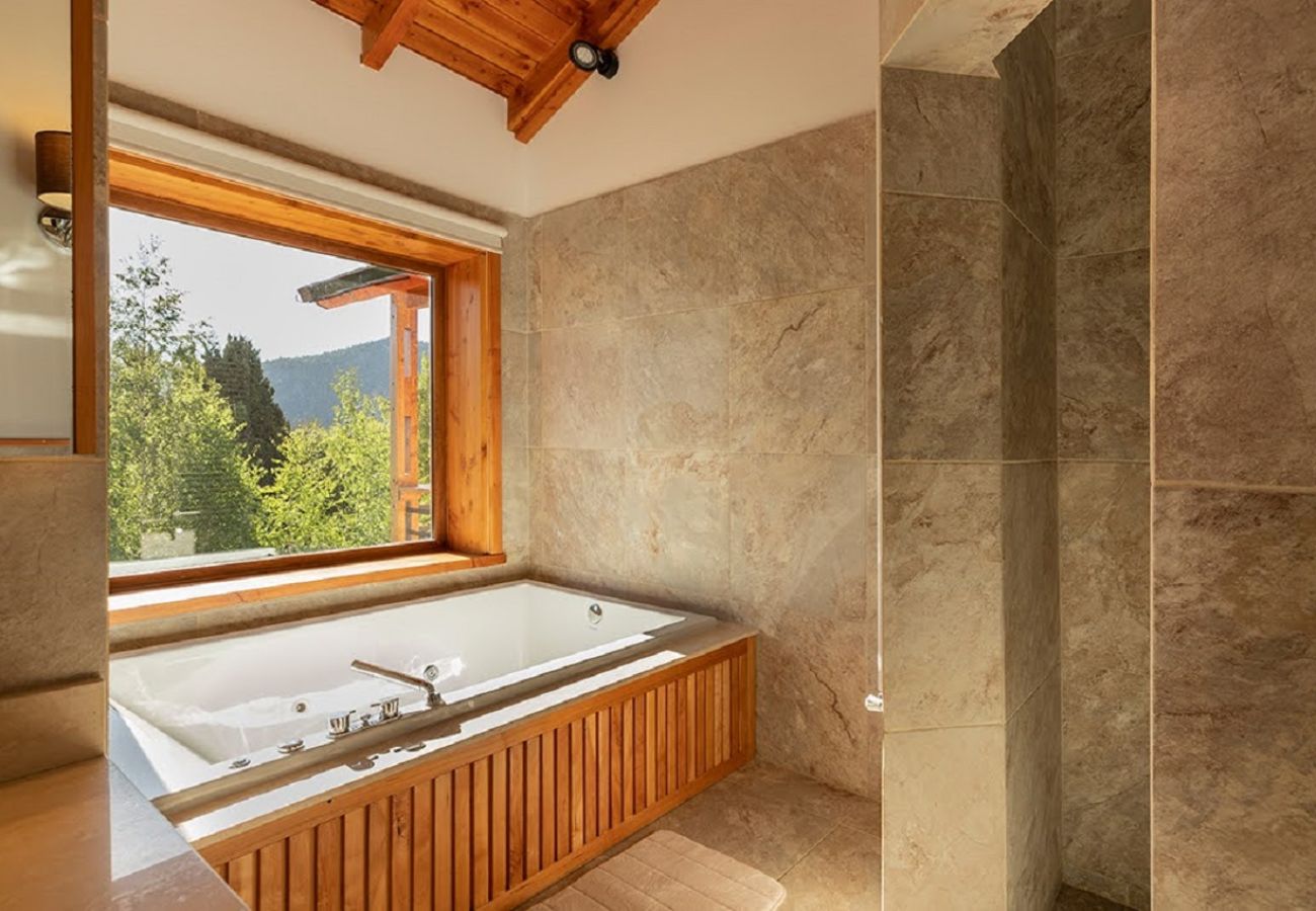 House in San Carlos de Bariloche - ARE24 MOUNTAIN HOUSE IN ARELAUQUEN