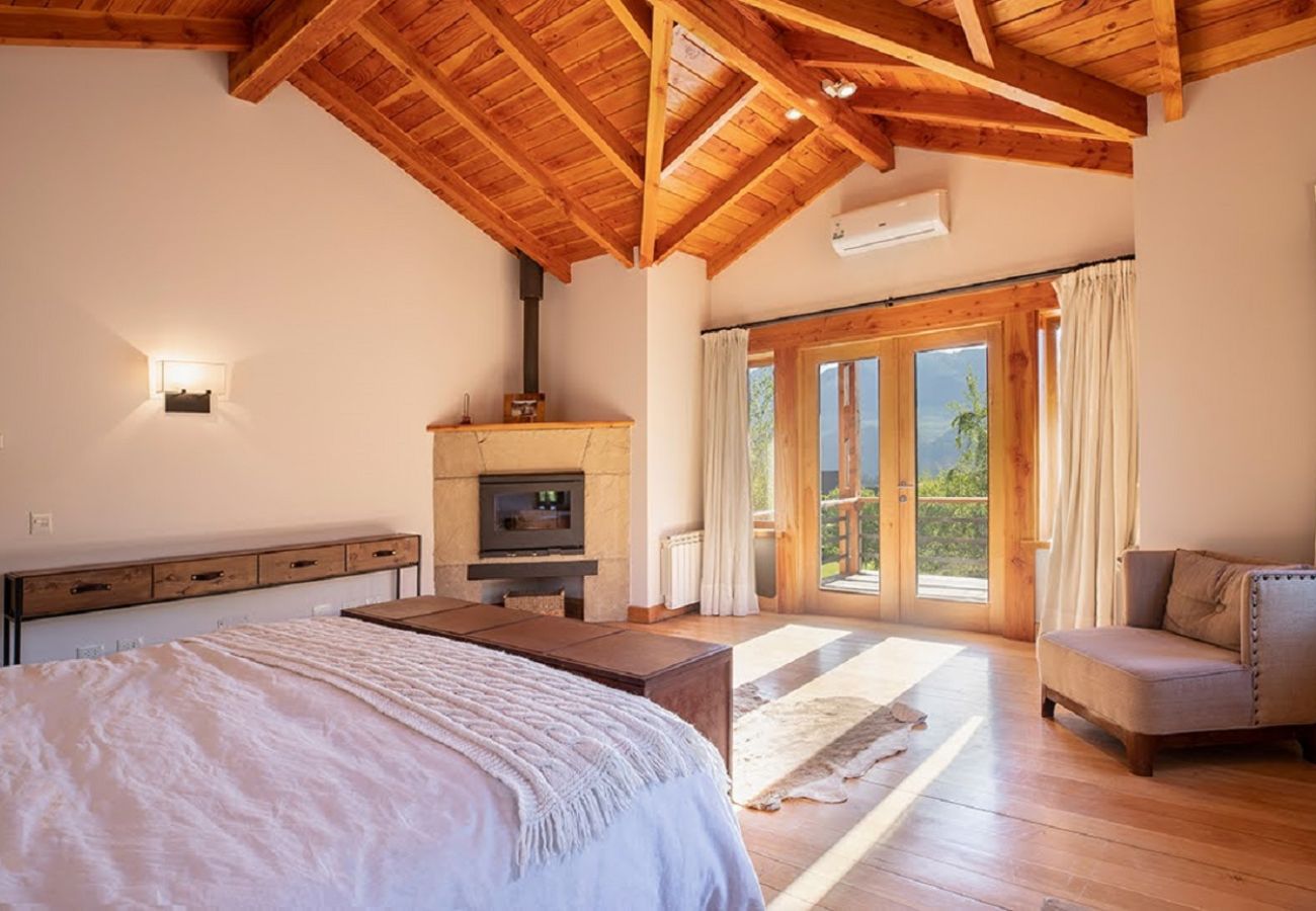 House in San Carlos de Bariloche - ARE24 MOUNTAIN HOUSE IN ARELAUQUEN