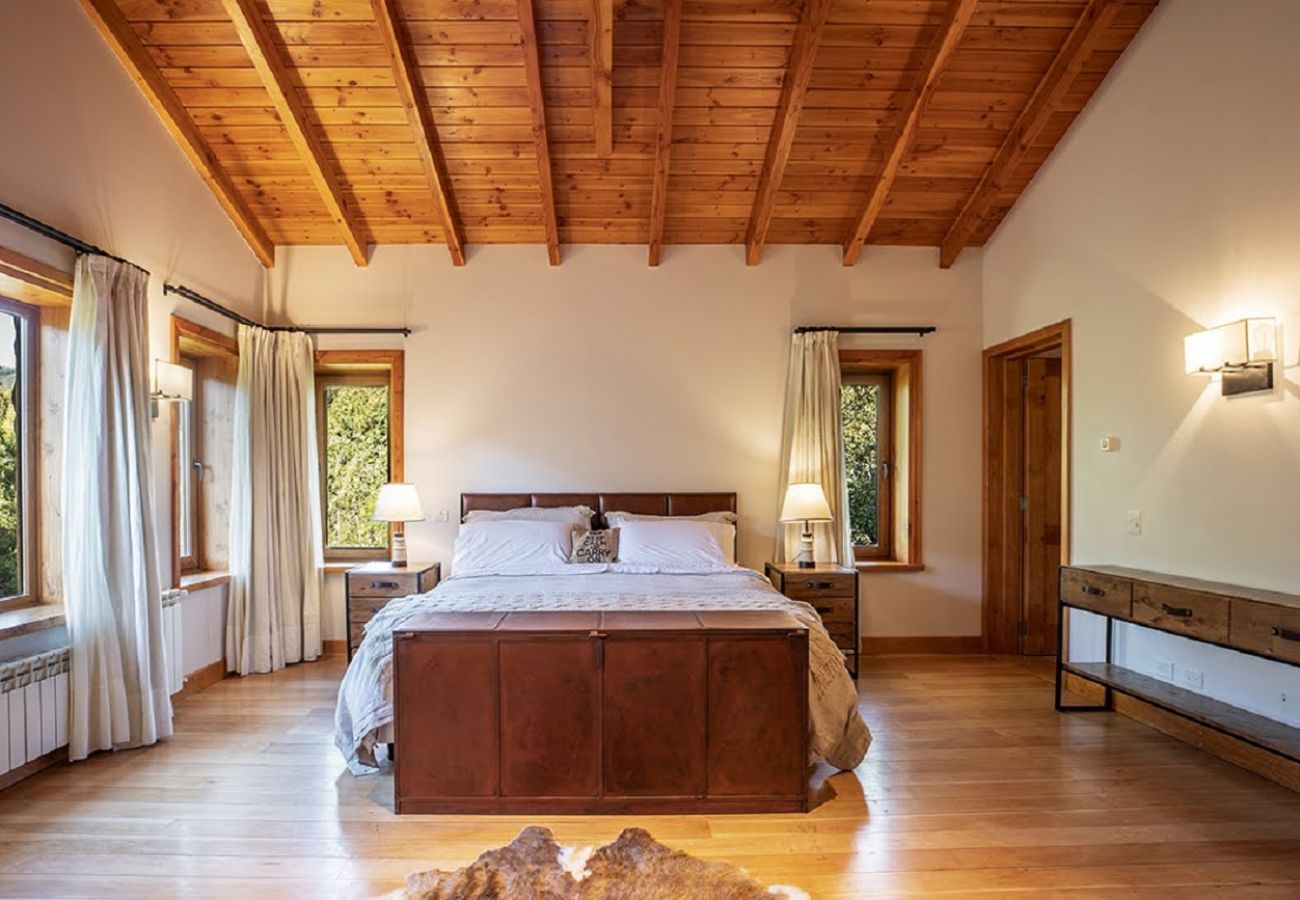 House in San Carlos de Bariloche - ARE24 MOUNTAIN HOUSE IN ARELAUQUEN