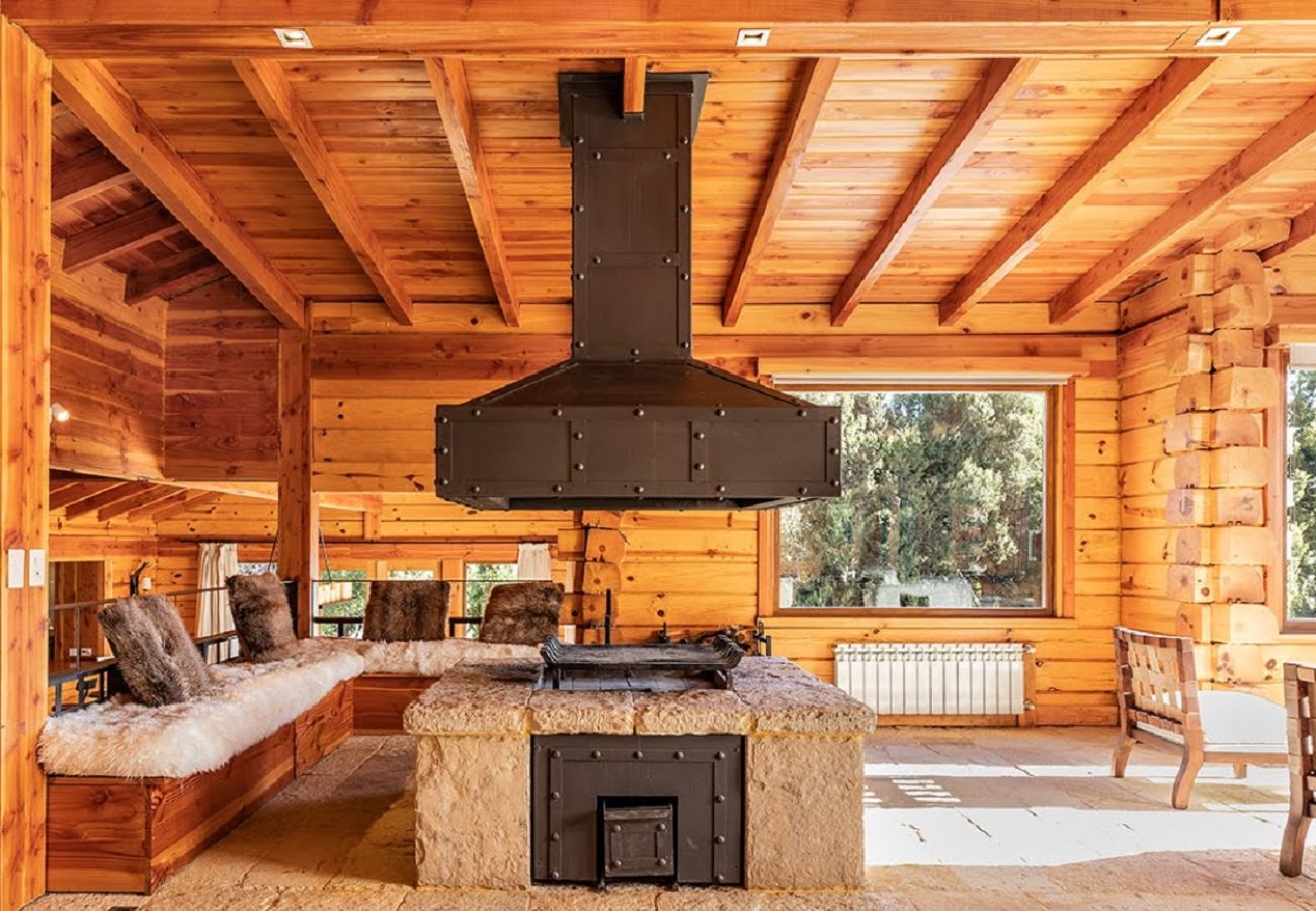 House in San Carlos de Bariloche - ARE24 MOUNTAIN HOUSE IN ARELAUQUEN
