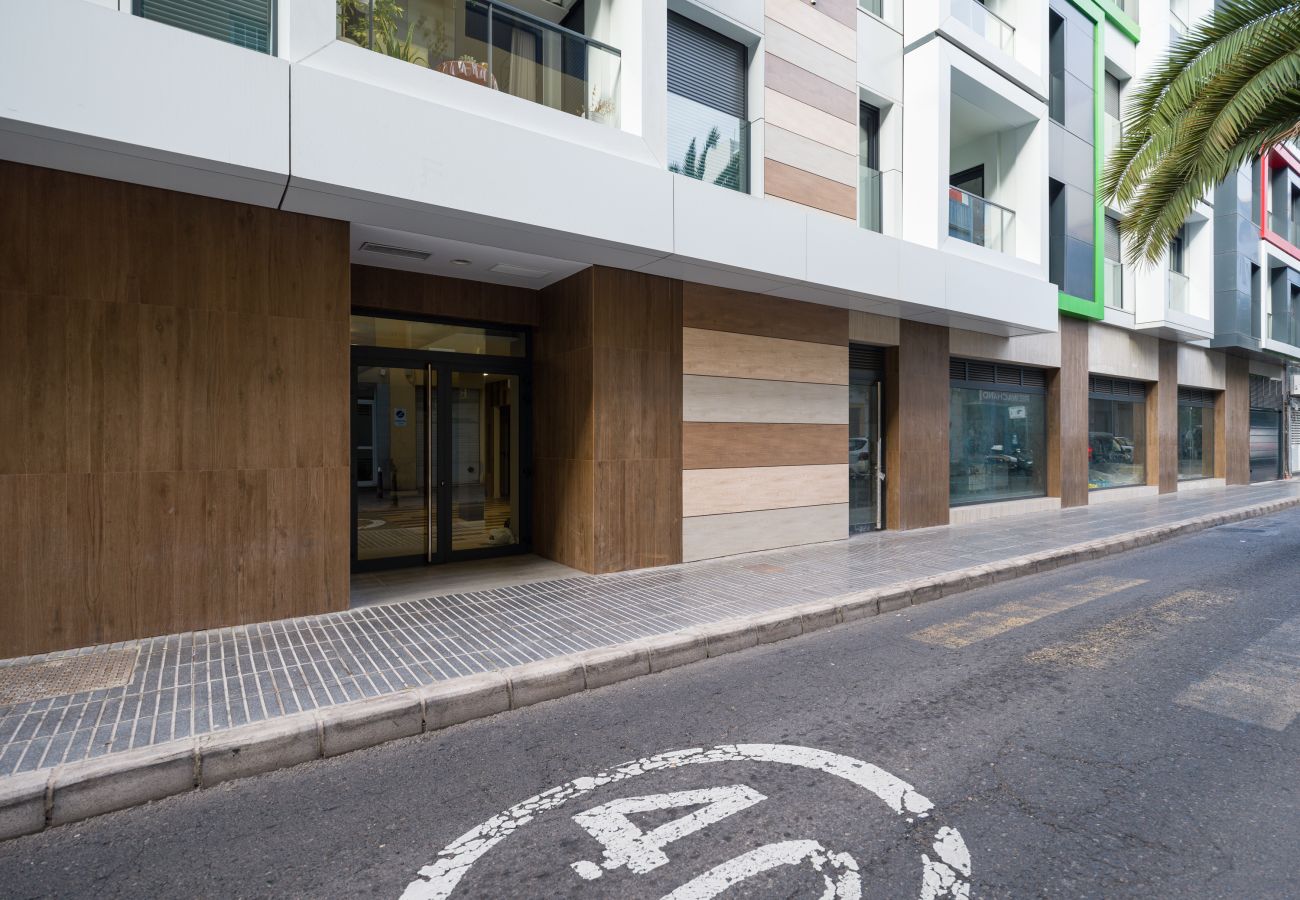 House in Las Palmas de Gran Canaria - Urban Square 3B3 By CanariasGetaway 