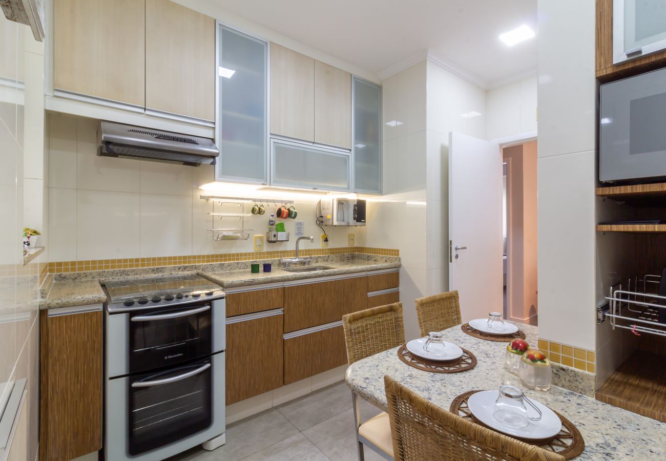 Apartment in Rio de Janeiro - Sea view, 2 minutes from the beach | FMS502