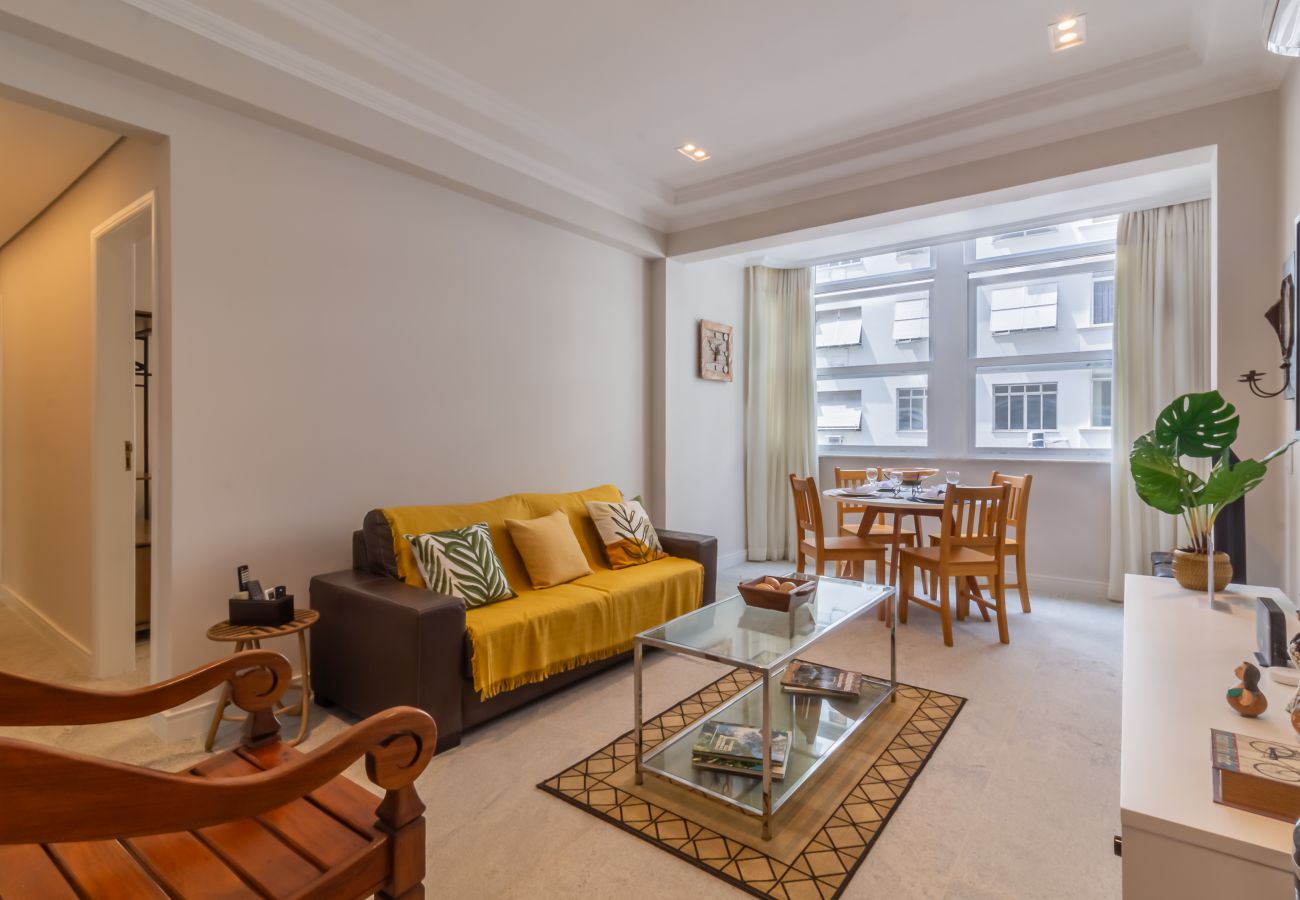 Apartment in Rio de Janeiro - Sea view, 2 minutes from the beach | FMS502