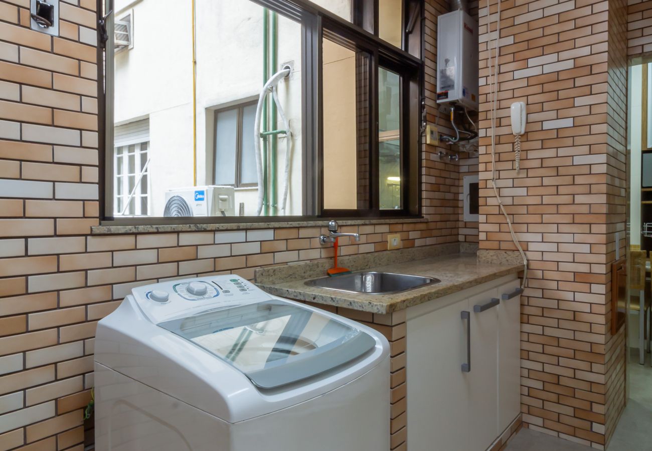 Apartment in Rio de Janeiro - Sea view, 2 minutes from the beach | FMS502