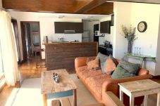 Apartment in San Carlos de Bariloche - ARE10 - WARM AND COMFORTABLE APARTMENT WITH MOUNTAIN VIEW AND DIRECT EXIT TO THE POLO FIELD
