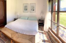 Apartment in San Carlos de Bariloche - ARE10 - WARM AND COMFORTABLE APARTMENT WITH MOUNTAIN VIEW AND DIRECT EXIT TO THE POLO FIELD