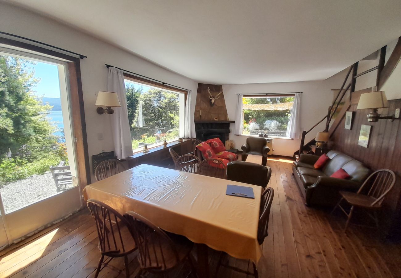 Cabin in San Carlos de Bariloche - PENI17 - WARM CABIN WITH LAKE COAST